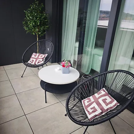 Appartement Luxury Apartment, View&garage&ac Bratislava